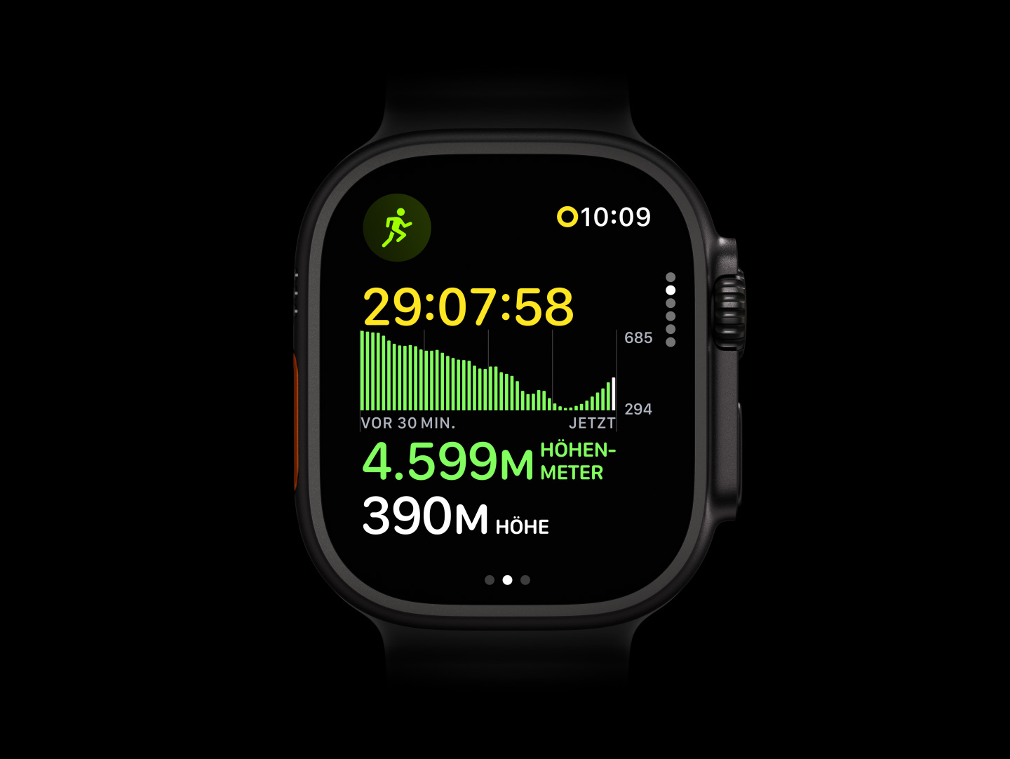 Apple Watch Ultra 4, Titangehäuse, Farbe Schwarz, Outdoor-Lauftraining mit einem Diagramm zu den Höhenmetern, rechte Seitenansicht, Digital Crown, erhöhte Seitentaste, Ocean Armband in Halbtransparentes Grau