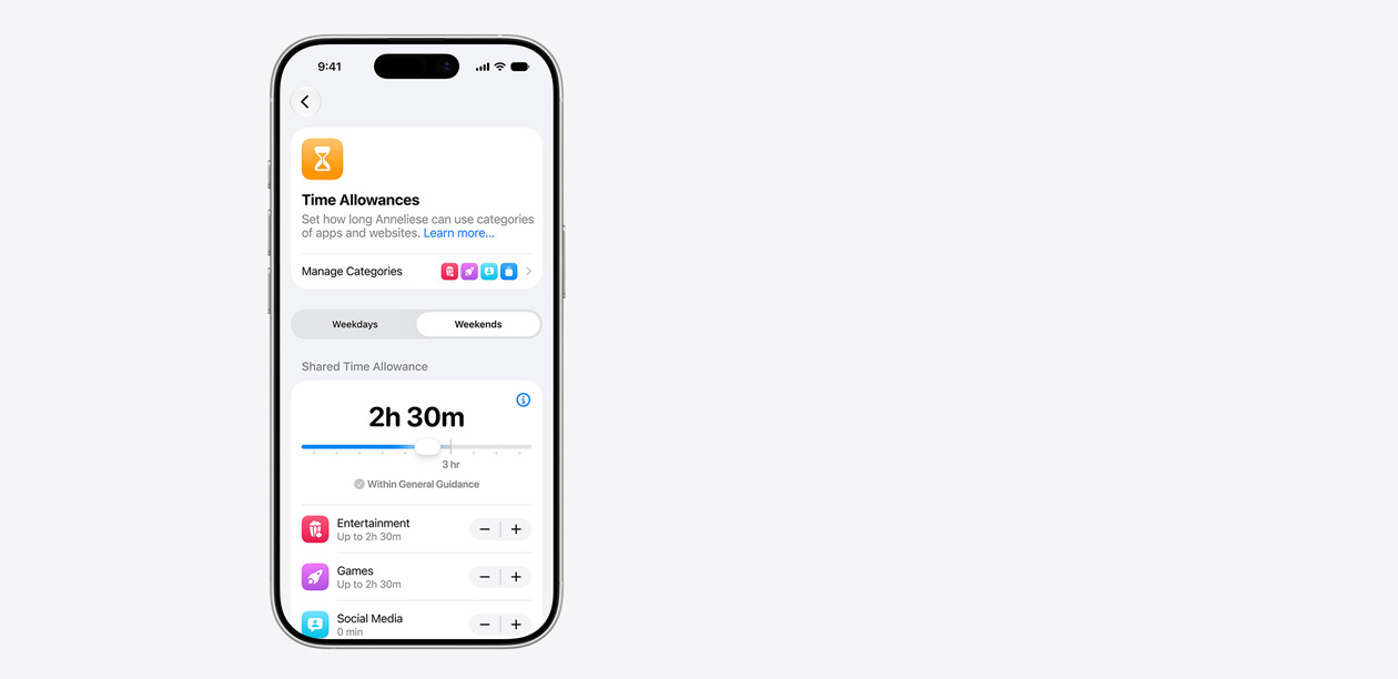 iPhone affichant l’interface Limite de temps, avec une limite quotidienne partagée de deux heures et trente minutes et des suggestions de limites pour des catégories d’apps comme Divertissement, Jeux et Réseaux sociaux