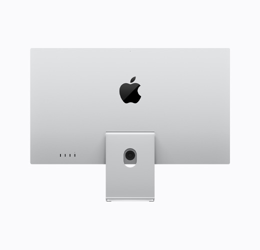 기울기 조절 스탠드를 장착한 Apple Studio Display, 실버 색상, 후면 외관, 중앙에 광택 나는 검은색 Apple 로고