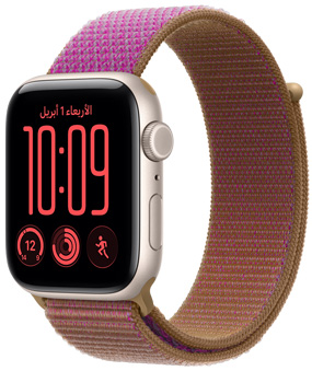 ساعة Apple Watch SE 3، إطار ألومنيوم، لون ضوء النجوم، الجهة الخارجية اليمنى، التاج الرقمي، الميكروفون، الزر الجانبي، حزام Loop رياضي، لون أزرق قماش الشمبراي (أزرق رمادي فاتح)، شريط لاصق قابل للتعديل
